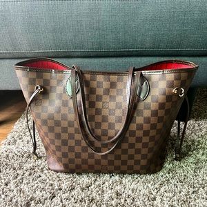 Louis Vuitton famous tote bag:)